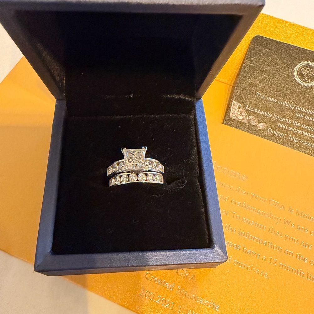 Elegant Silver Ring Set